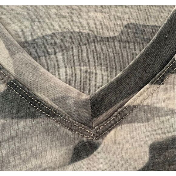 TORRID Camo Tee Shirt - Picture 4 of 5